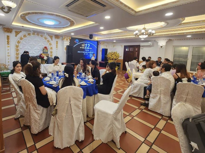 KỶ NIỆM 12 NĂM THÀNH LẬP CÔNG TY