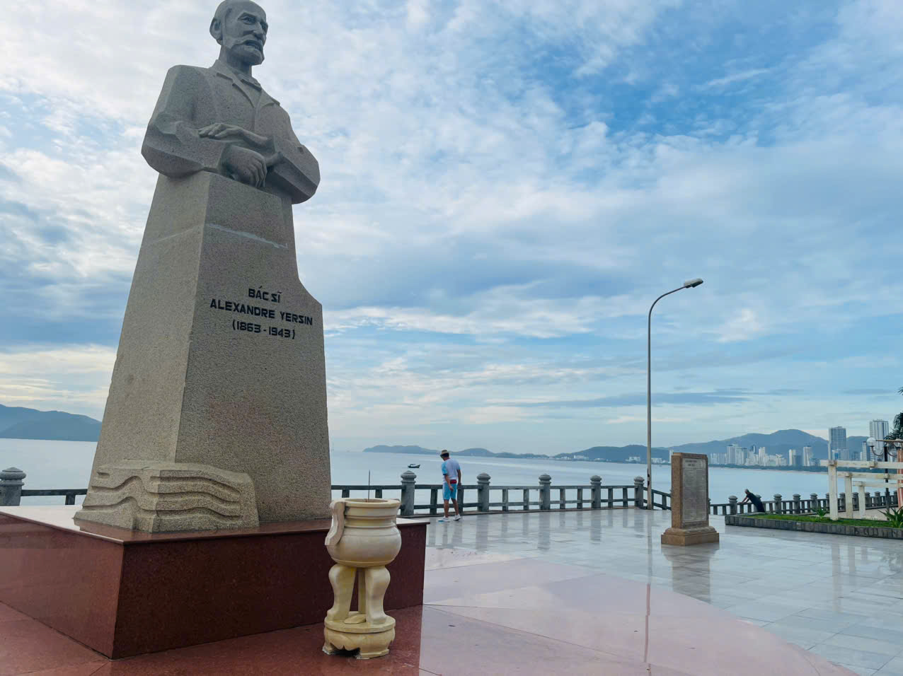 DU LỊCH NHA TRANG 2025