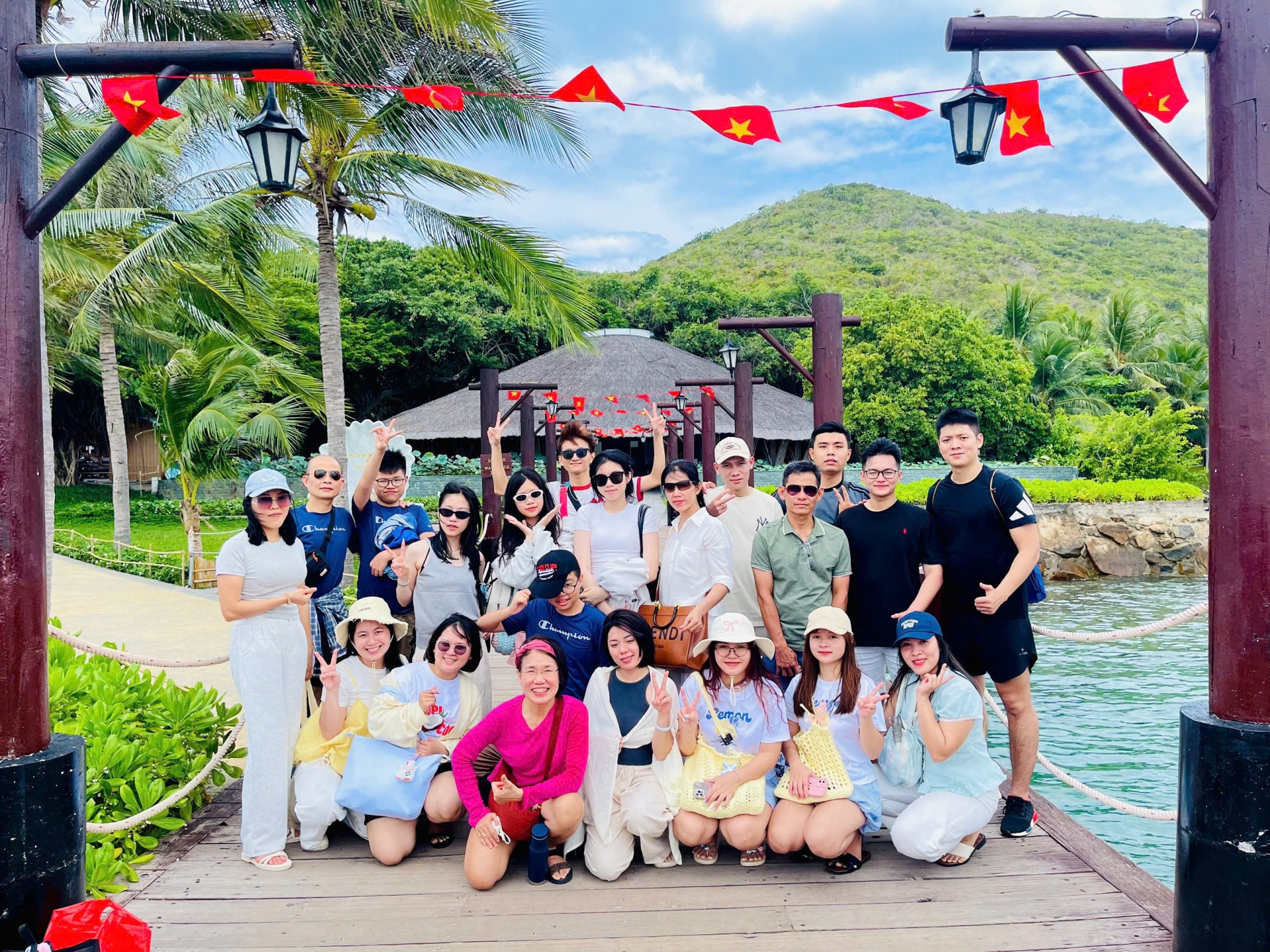 DU LỊCH NHA TRANG 2025